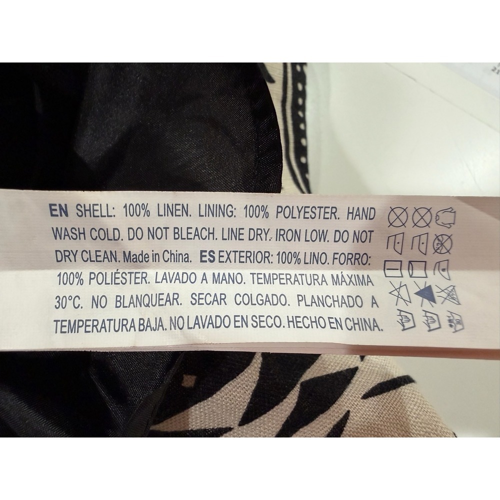 Forever 21 Black Cream Linen Geometric Tribal Print Pleated Mini Skirt Size 28 - Picture 5 of 5